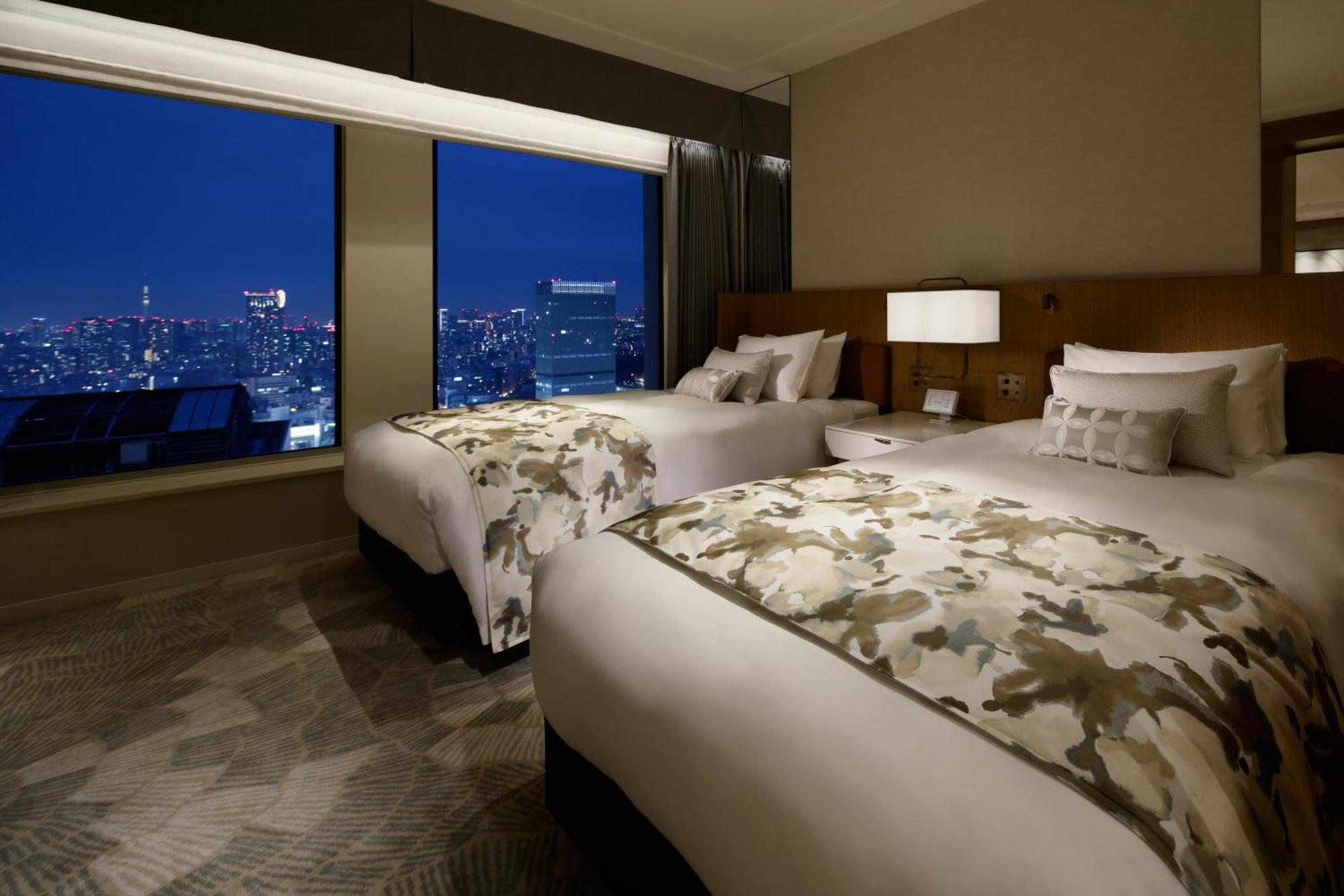 Keio Plaza Hotel Tokyo — Foto 1